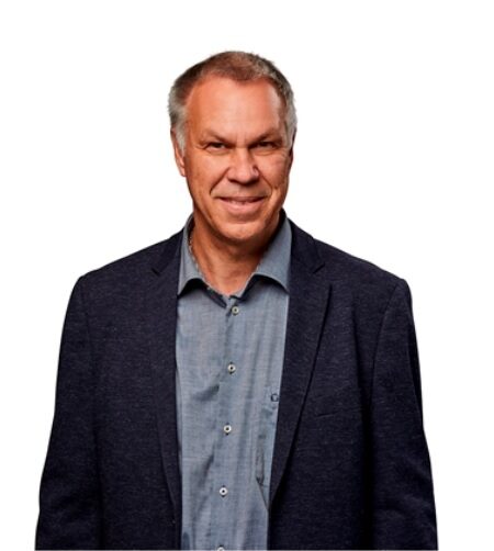 christian omos e1733393534756